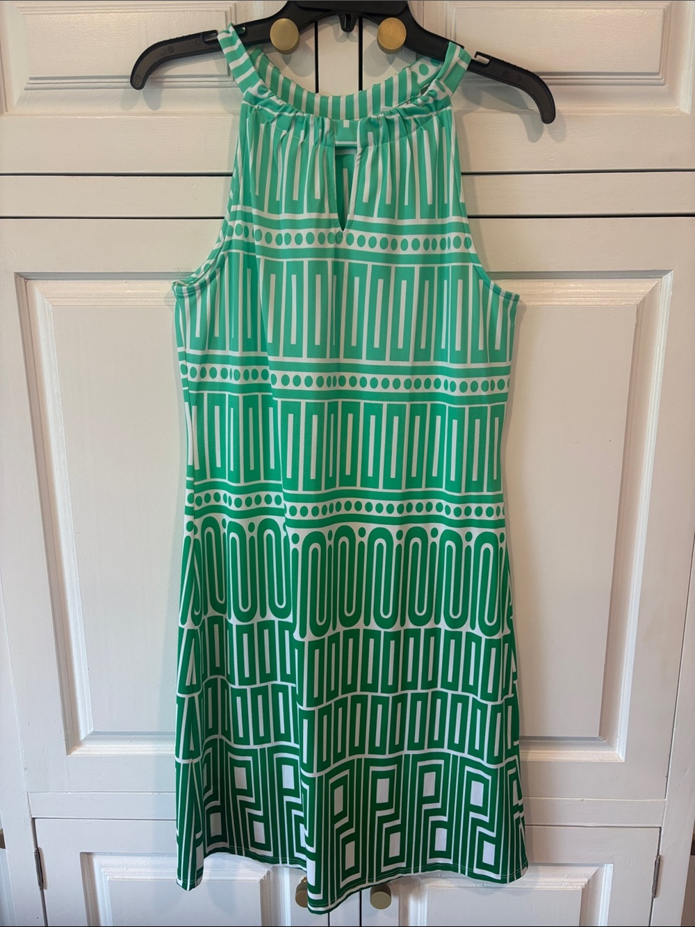 Like new Jude Connally keyhole halter neck dress
